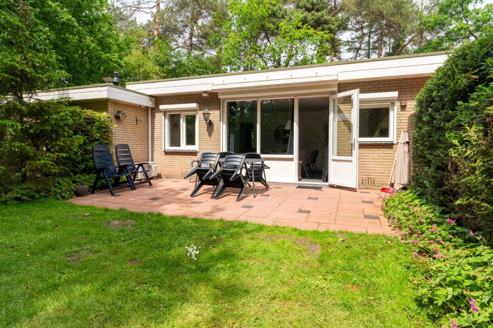 Holiday Home Eekhoornbosch Otterlo Bagian luar foto